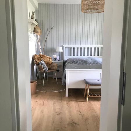 Ks Kotten Bed And Breakfast Rees Exterior foto